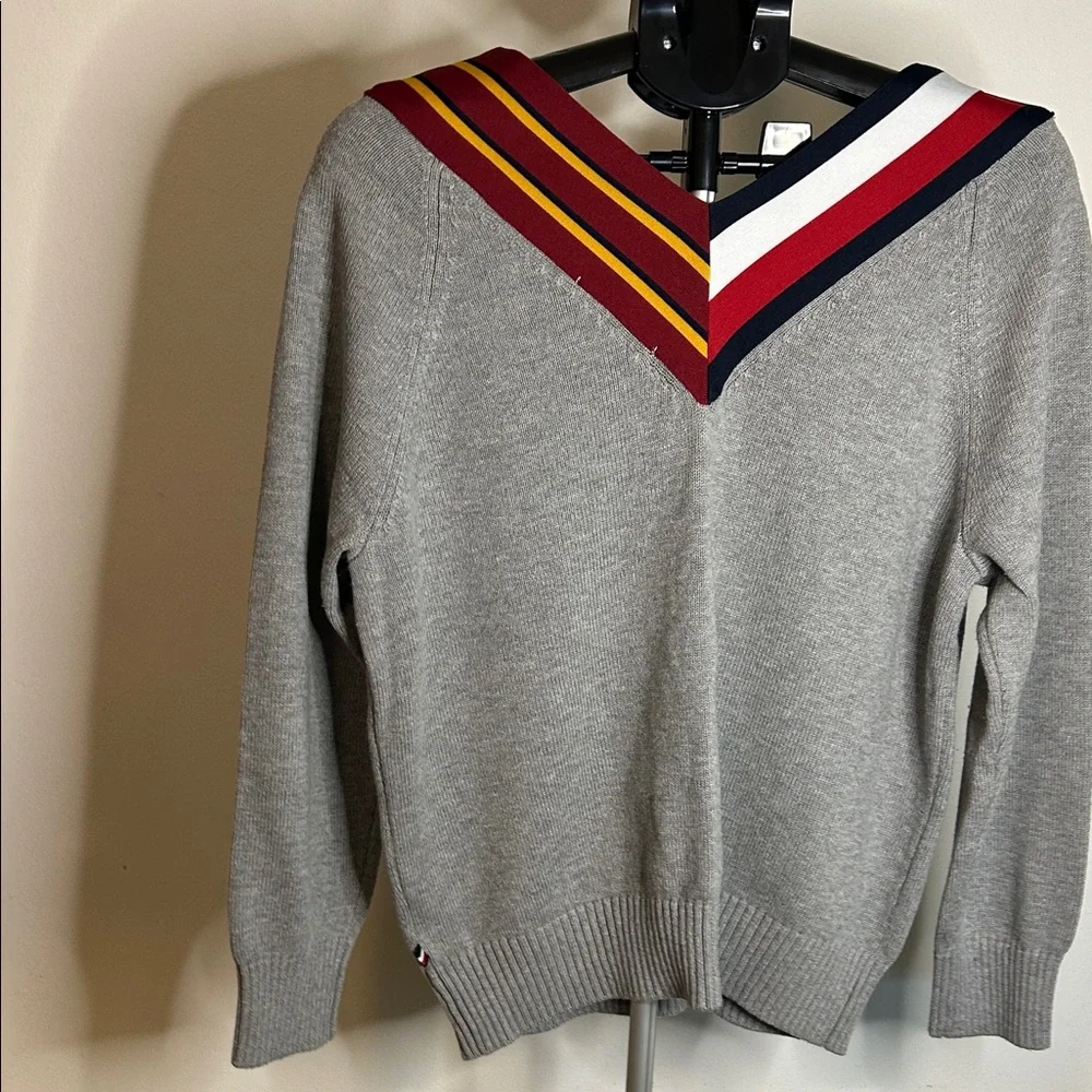 Tommy Hilfiger Gray V-Neck Sweater with Multicolor Stripes - Picture 7 of 11